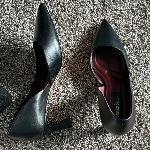 Franco Sarto Black Heels Sleek Design - Picture 4 of 5